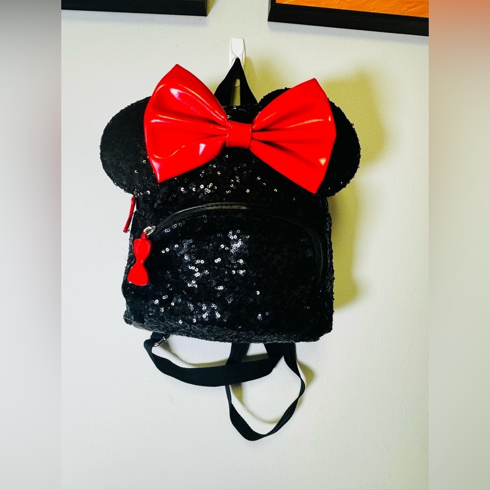 Disney Minnie Mouse Sequin Backpack small black/red